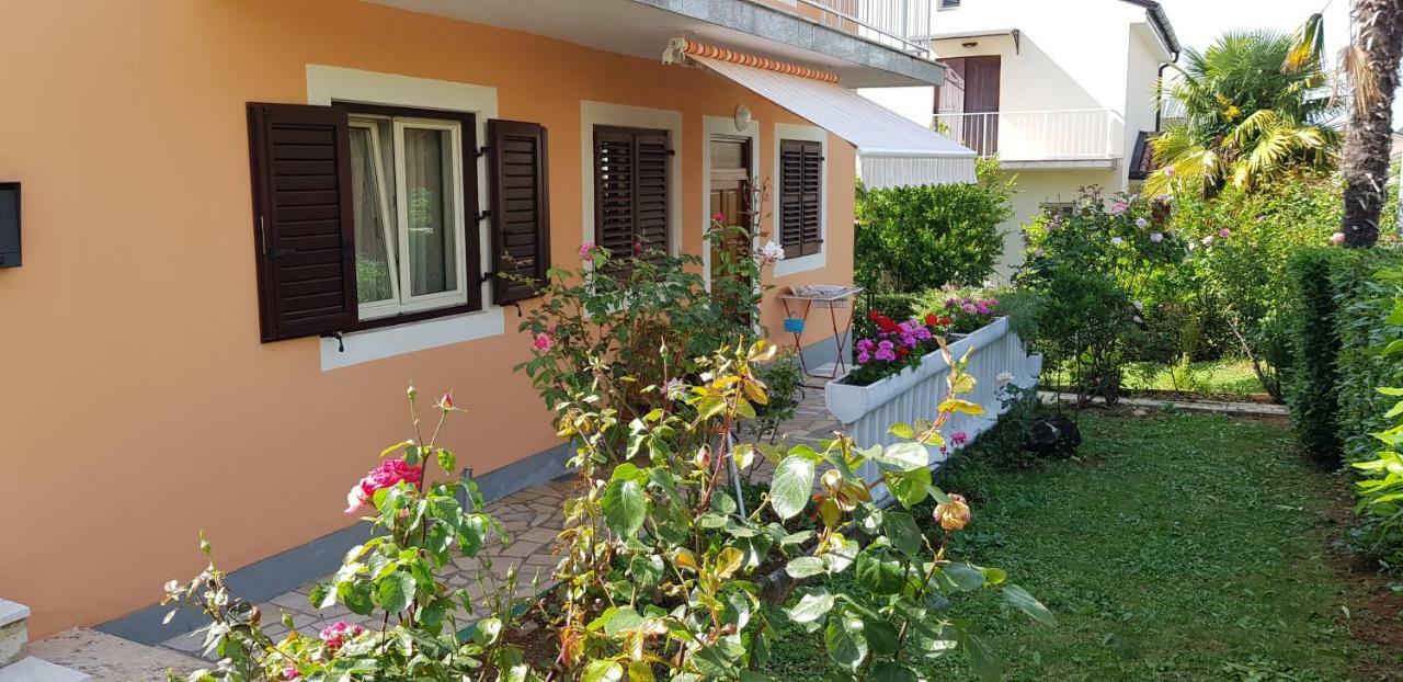Ferienwohnung Clara 3 Poreč Exterior foto